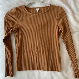 Rubbed long sleeve shirt